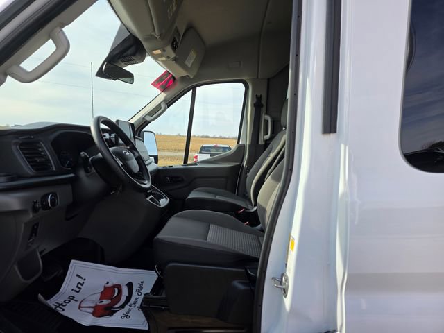 Used 2024 Ford Transit 350 XLT image 4