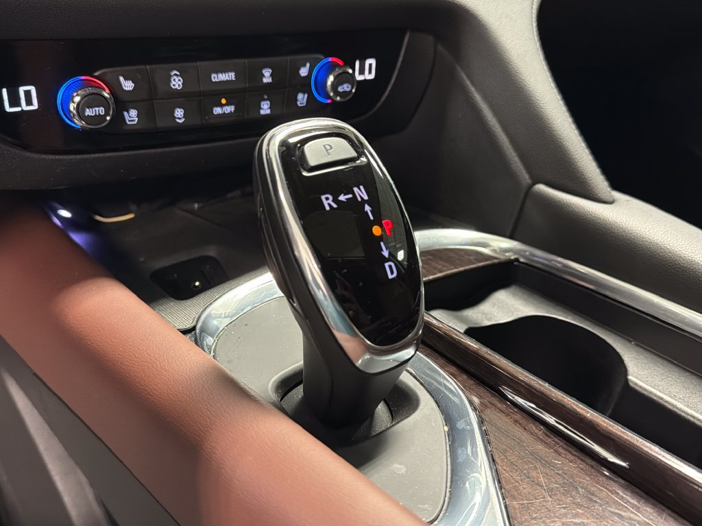Used 2018 Buick Enclave Avenir w/ Avenir Technology Package FWD image 42