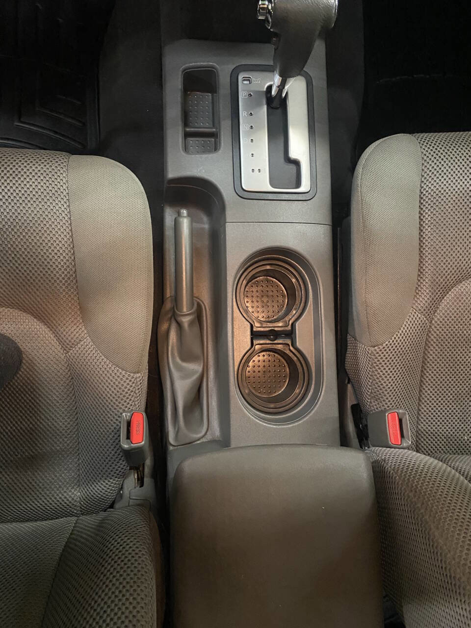 Used 2018 Nissan Frontier SV image 13