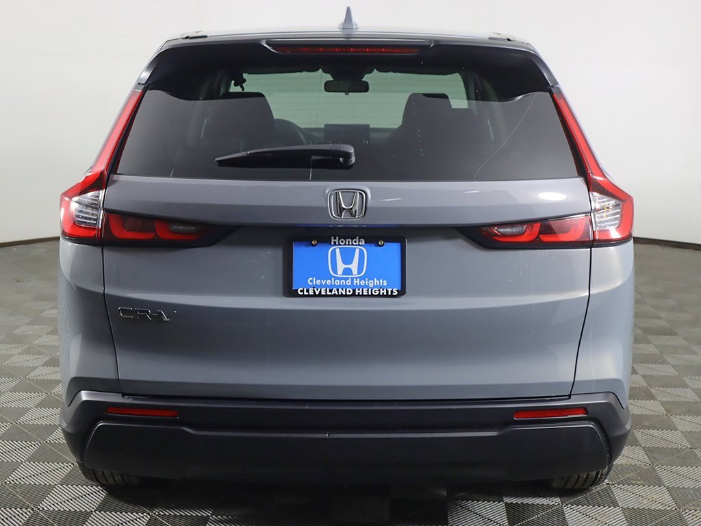 Used 2025 Honda CR-V LX image 9