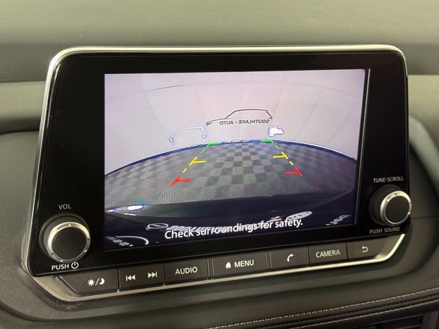 Certified 2024 Nissan Rogue S FWD image 17