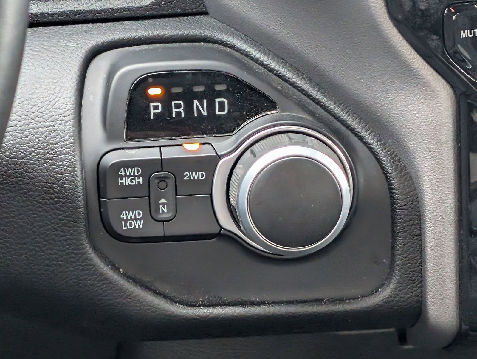 Used 2024 RAM 2500 Big Horn w/ Sport Appearance Package image 20