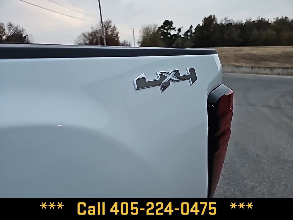 New 2026 GMC Sierra 2500 SLT image 15