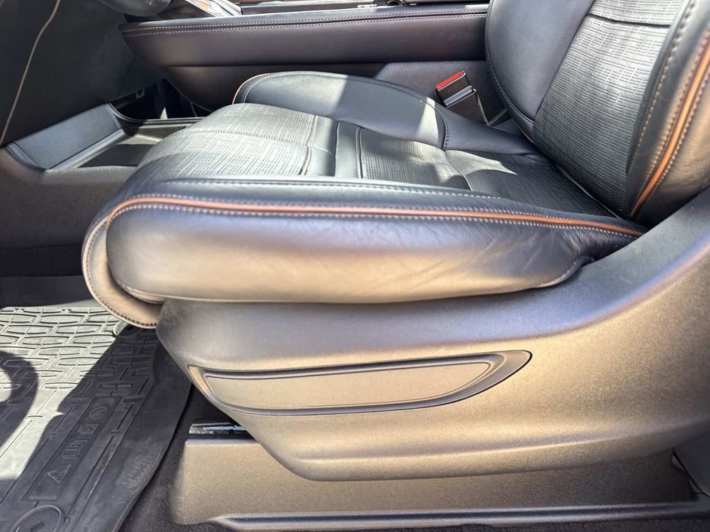 Certified 2023 Lincoln Navigator Black Label image 19