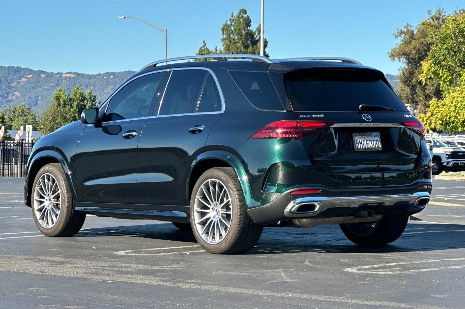 Used 2024 Mercedes-Benz GLE 350 4MATIC image 6