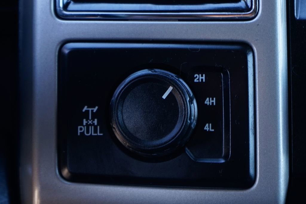 Used 2020 Ford F350 Lariat AWD/4WD image 35