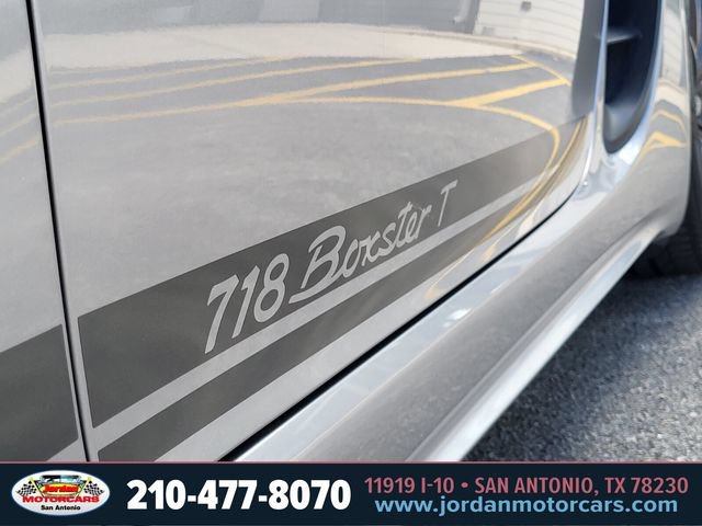 Used 2022 Porsche 718 Boxster RWD image 11