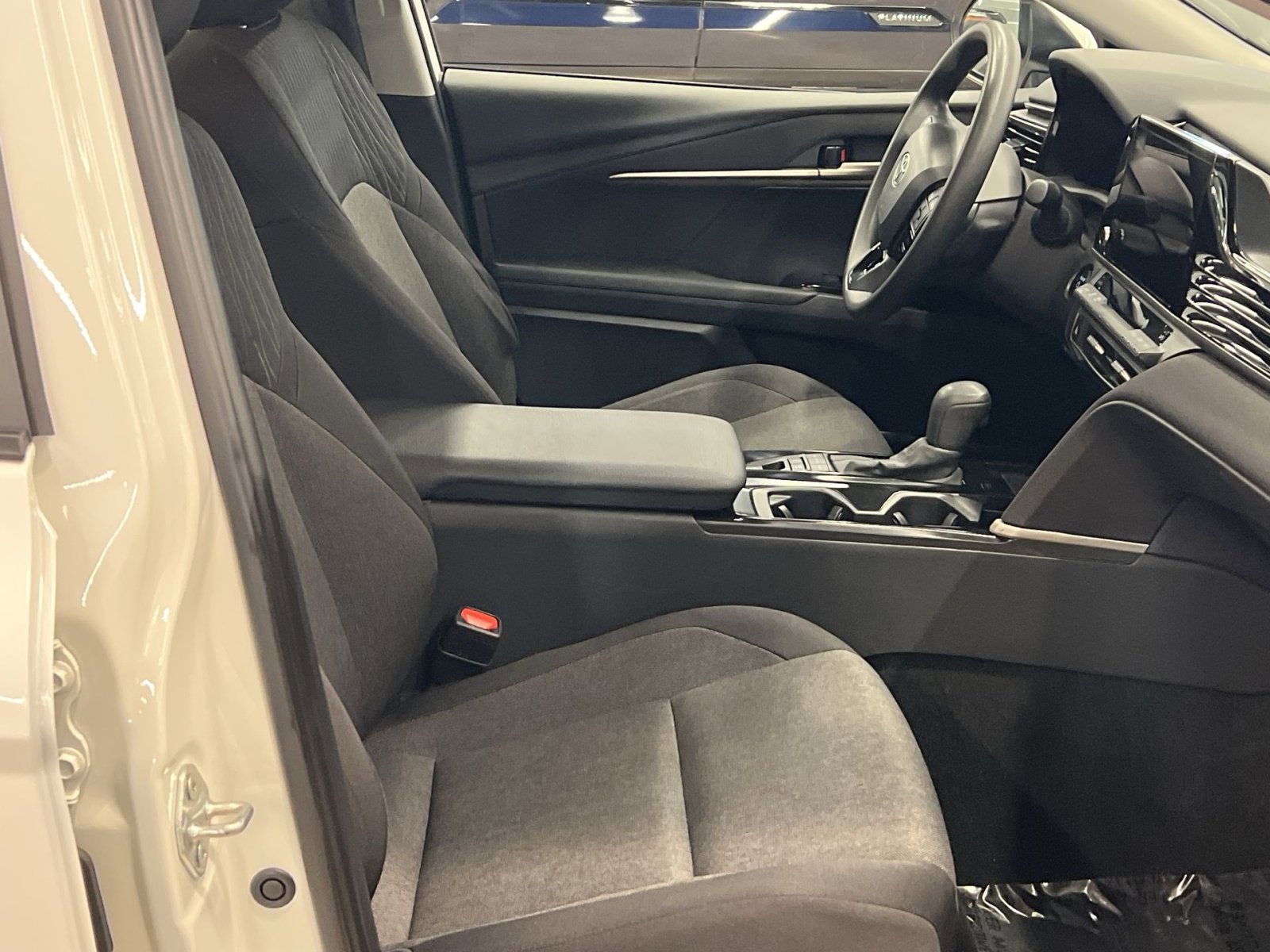 Used 2025 Toyota Camry LE image 25