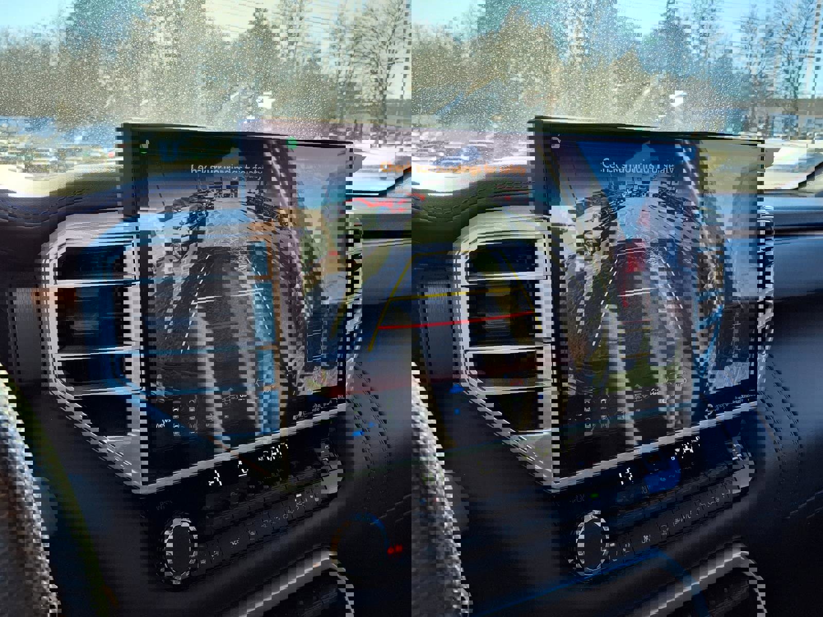 Used 2023 Toyota Tundra Platinum image 10