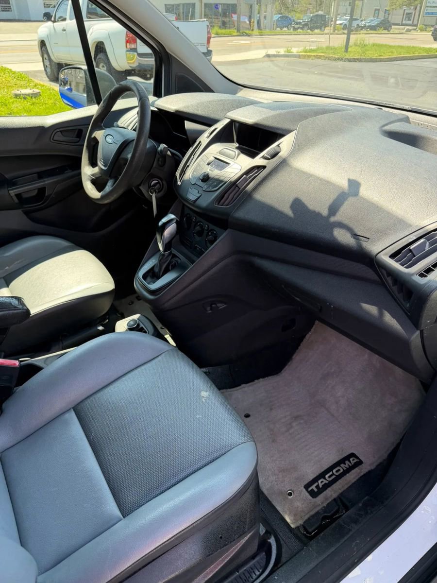 Used 2015 Ford Transit Connect XL FWD image 16