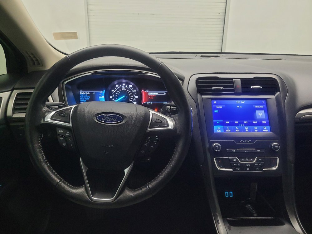 Used 2019 Ford Fusion SE w/ Equipment Group 151A FWD image 22