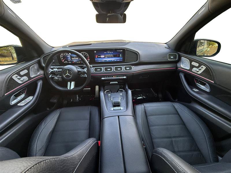 Used 2024 Mercedes-Benz GLS 450 4MATIC image 11