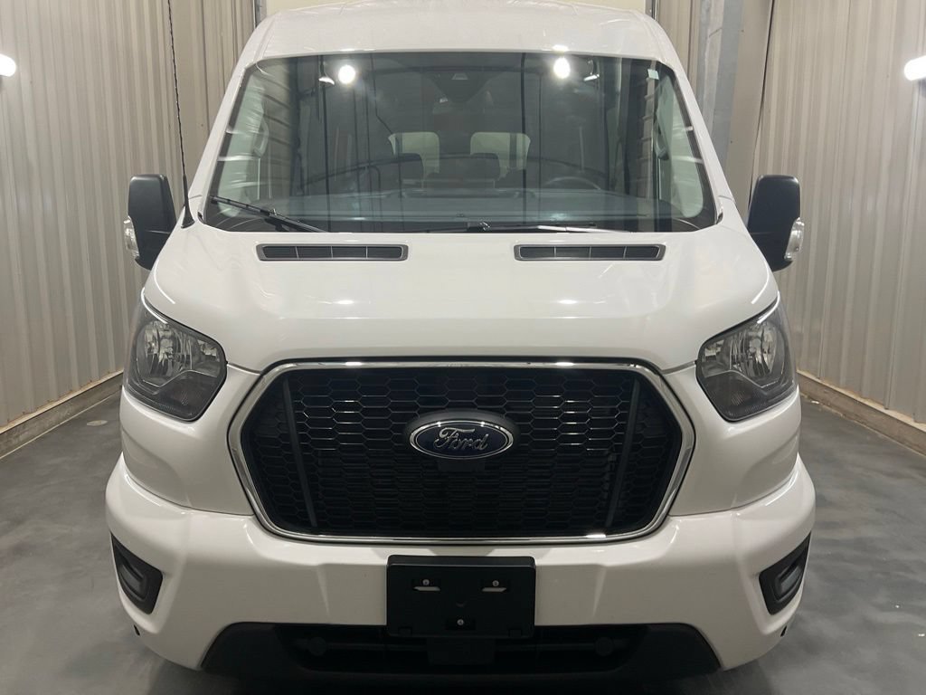 Used 2025 Ford Transit 350 XLT RWD image 2