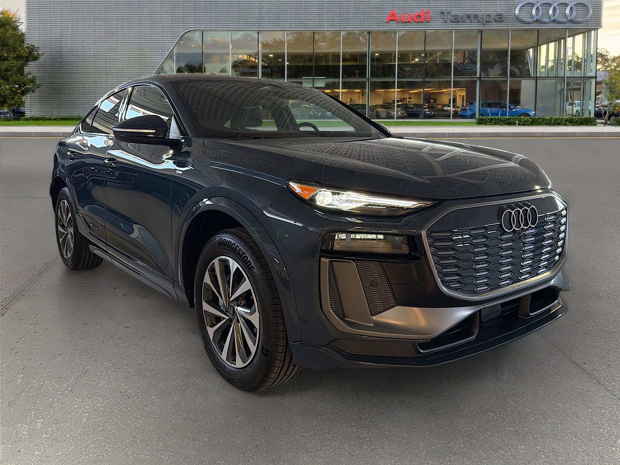 New 2027 Audi SQ6 e-tron Premium