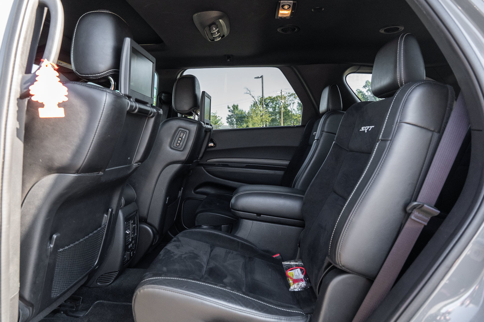 Used 2021 Dodge Durango SRT w/ Technology Group AWD/4WD image 19