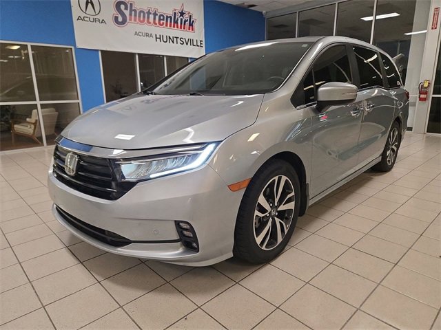 Used 2023 Honda Odyssey Touring image 4