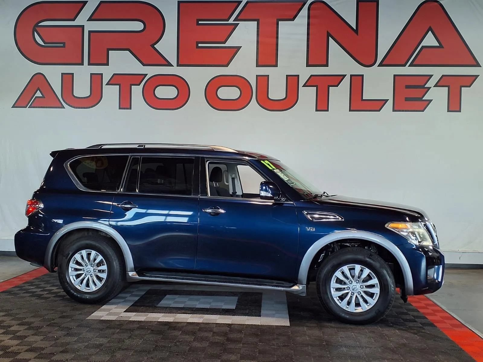 Used 2017 Nissan Armada SV AWD/4WD image 1