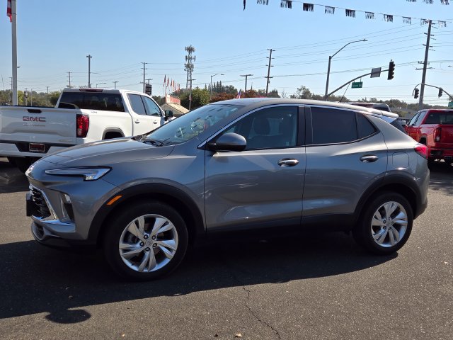 Used 2024 Buick Encore GX Preferred w/ Comfort Package AWD/4WD image 7