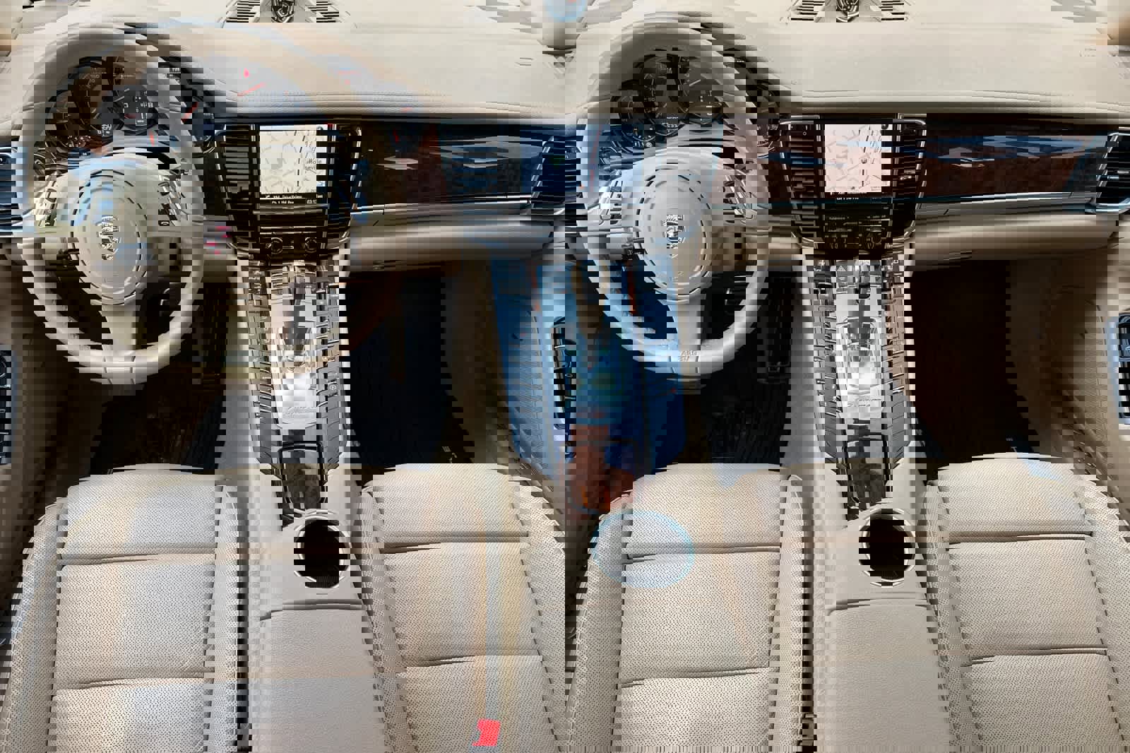 Used 2013 Porsche Panamera image 3