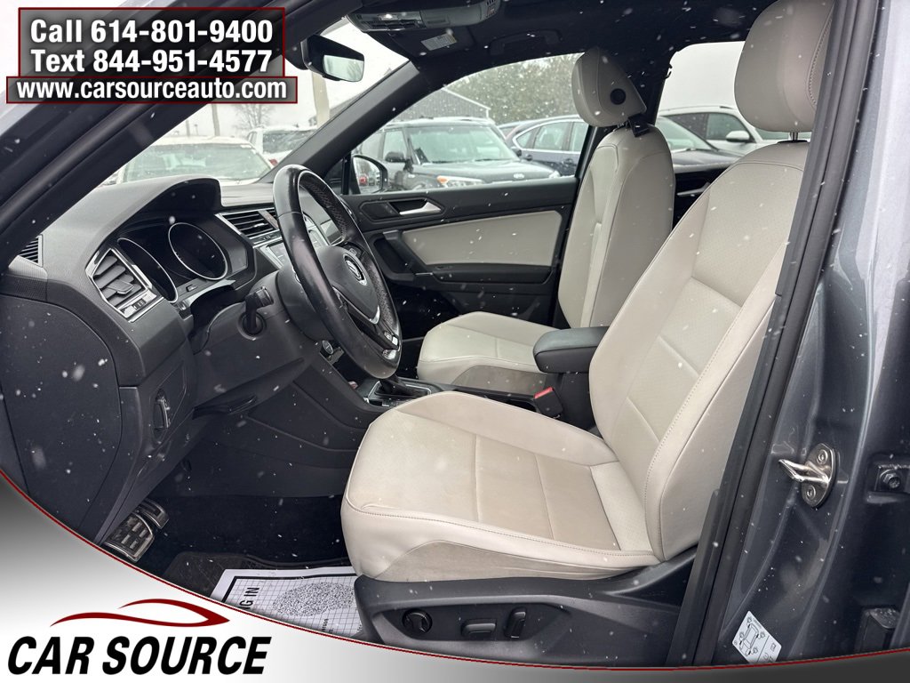 Used 2020 Volkswagen Tiguan SE R-Line image 14