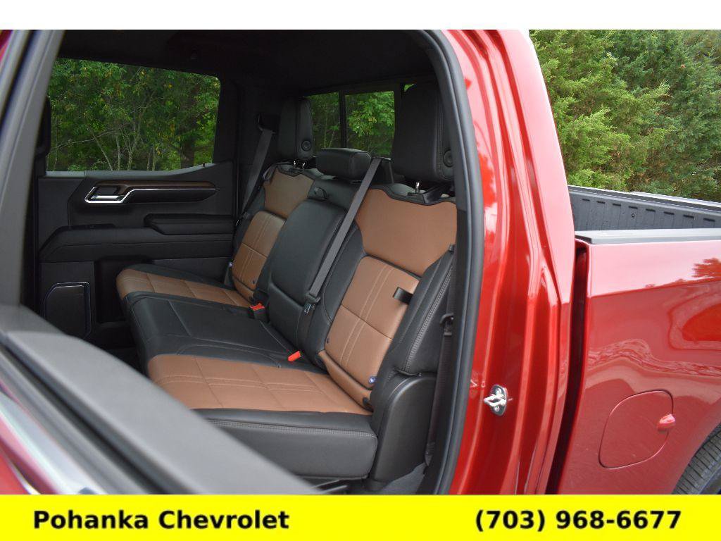 Used 2024 Chevrolet Silverado 1500 High Country w/ Technology Package AWD/4WD image 26