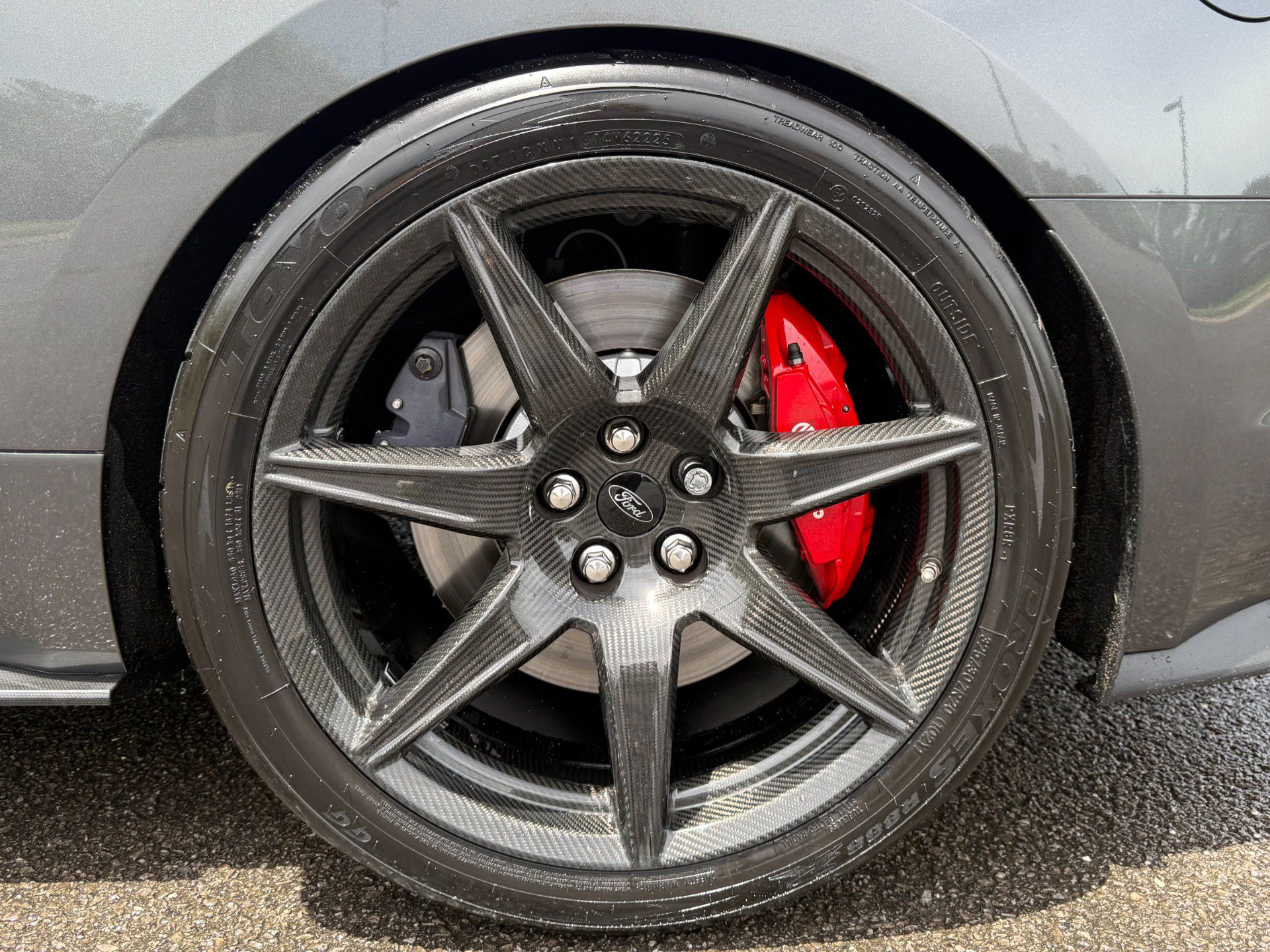 Used 2020 Ford Mustang Shelby GT500 w/ Carbon Fiber Track Pack RWD image 13