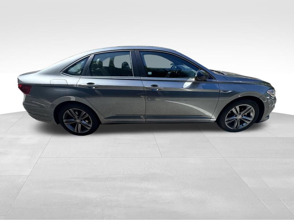 Used 2021 Volkswagen Jetta FWD image 4