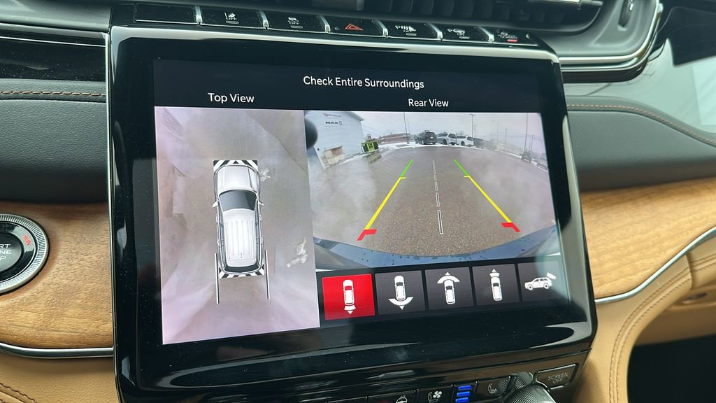 Used 2024 Jeep Grand Cherokee L Summit image 23