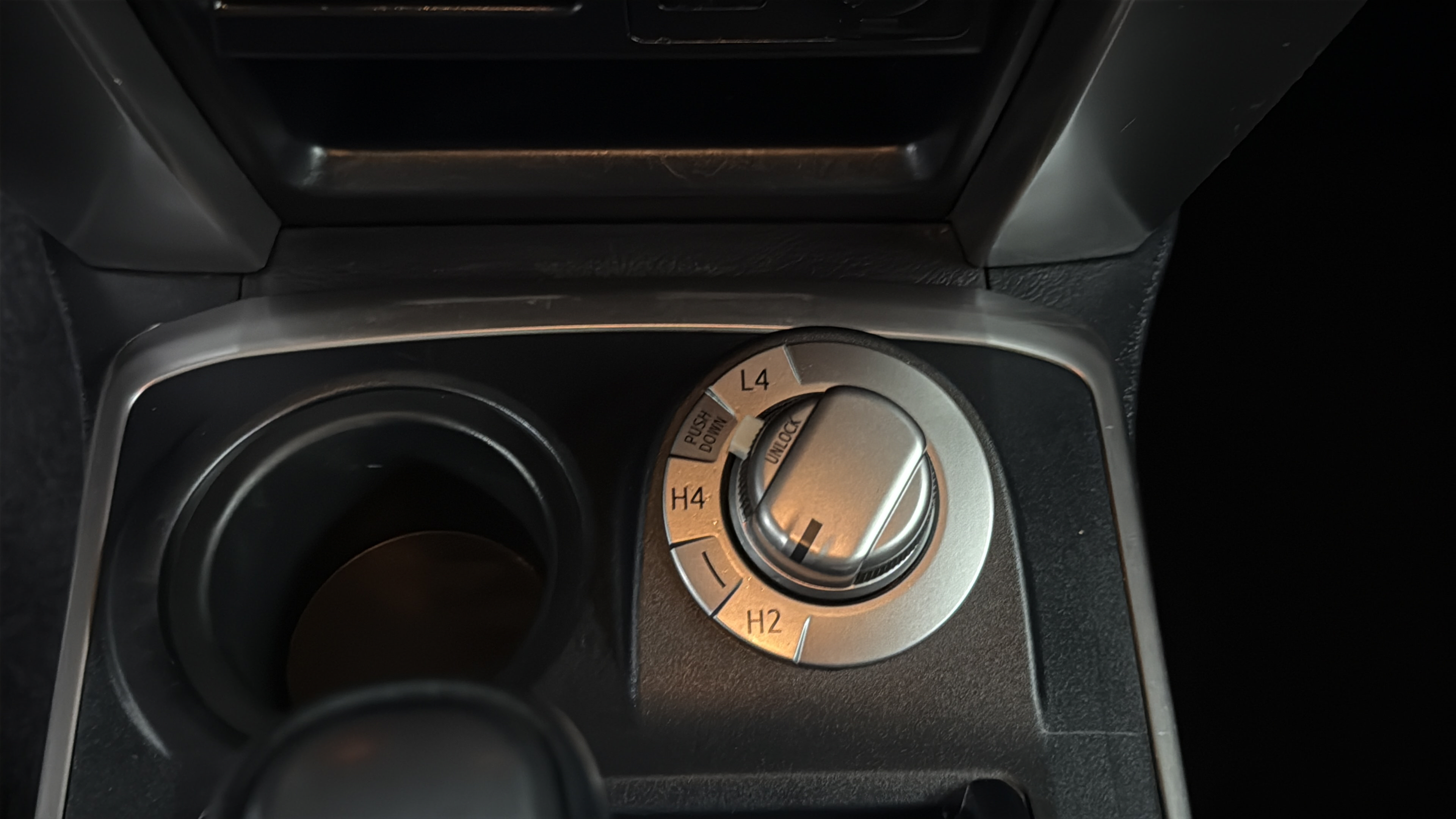 Used 2018 Toyota 4Runner SR5 Premium AWD/4WD image 18