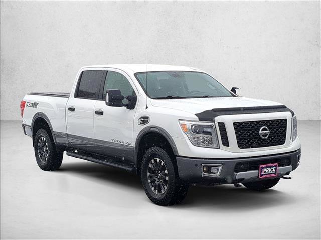 Used 2017 Nissan Titan PRO-4X w/ Pro-4x Convenience Package video 3