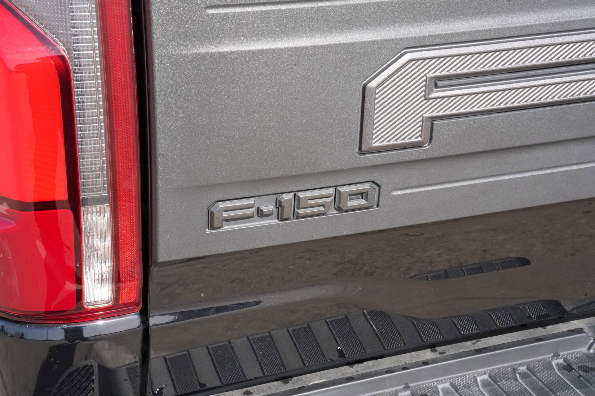 Used 2024 Ford F150 Raptor image 21