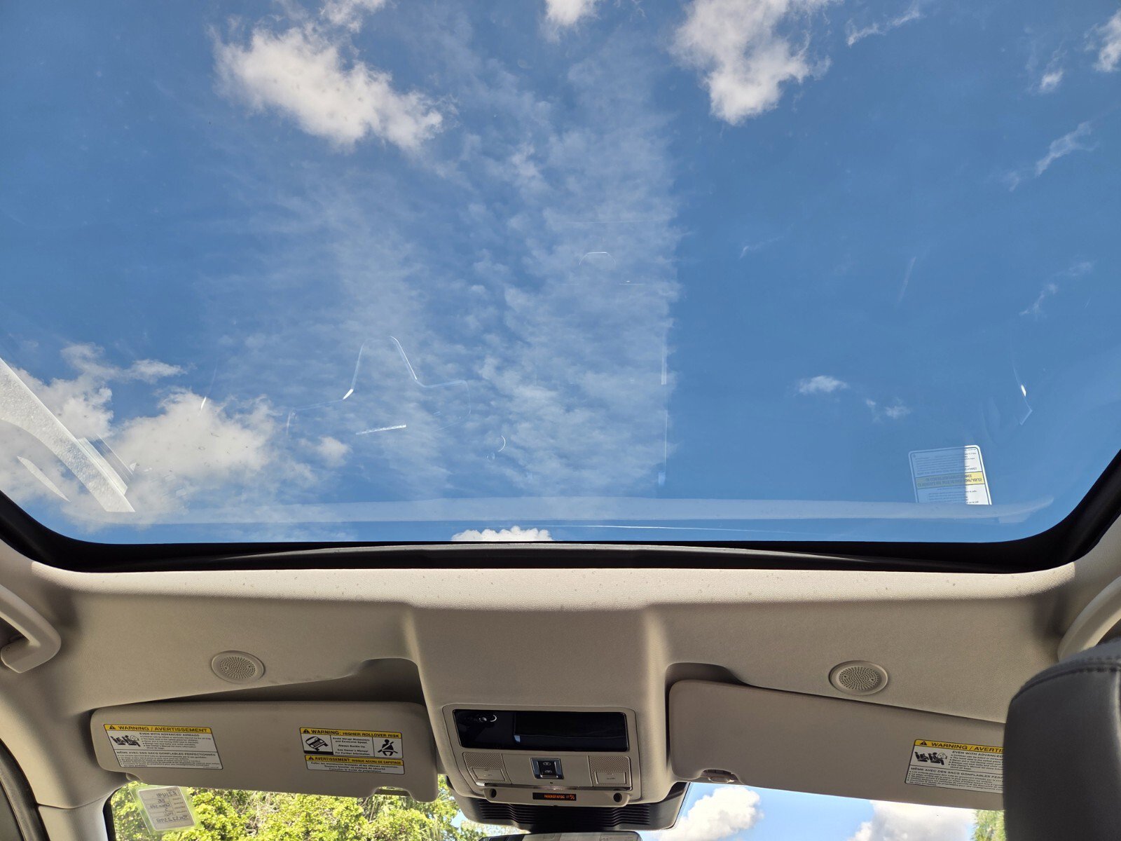 New 2025 Land Rover Discovery Sport S image 20