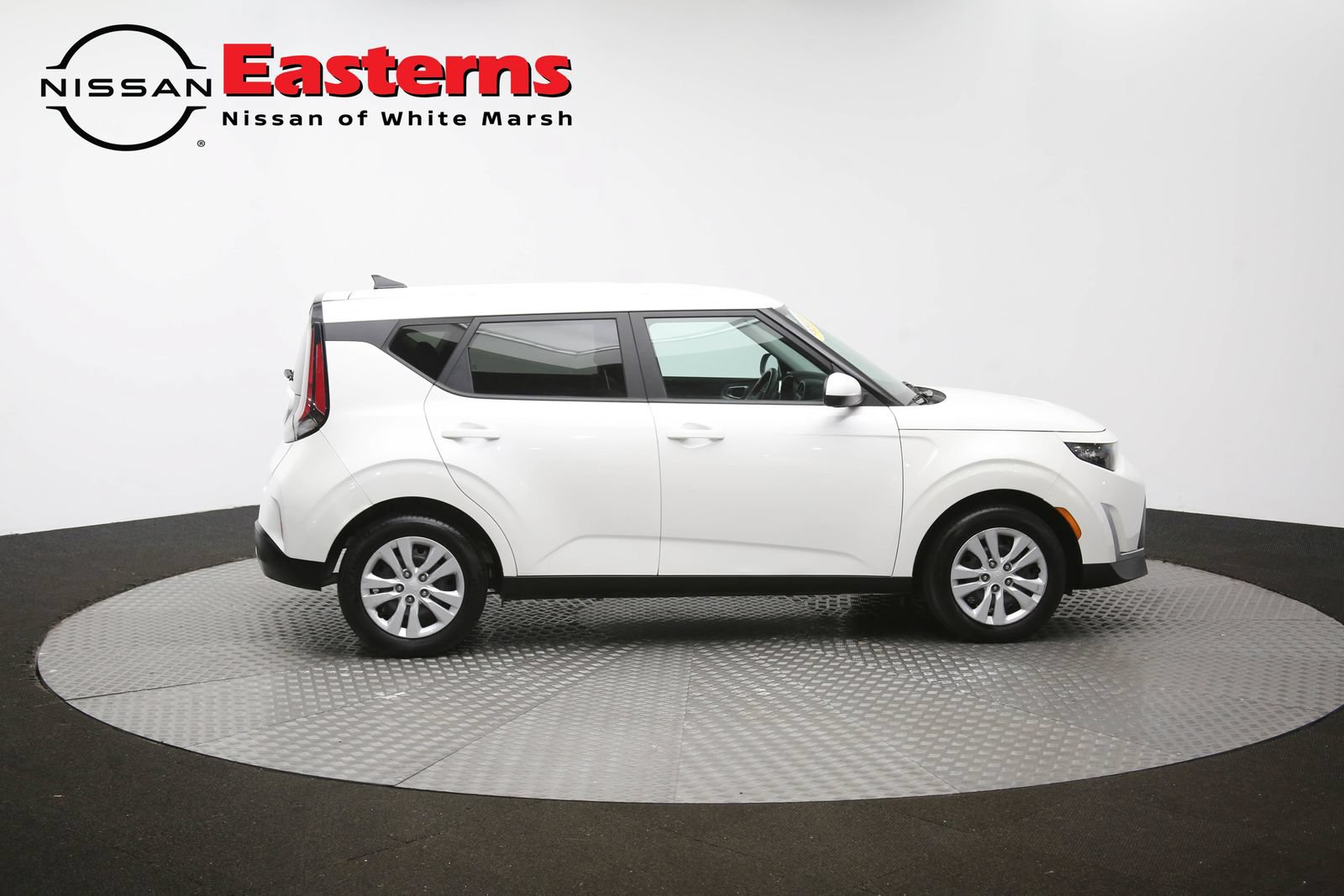 Used 2023 Kia Soul LX FWD image 42