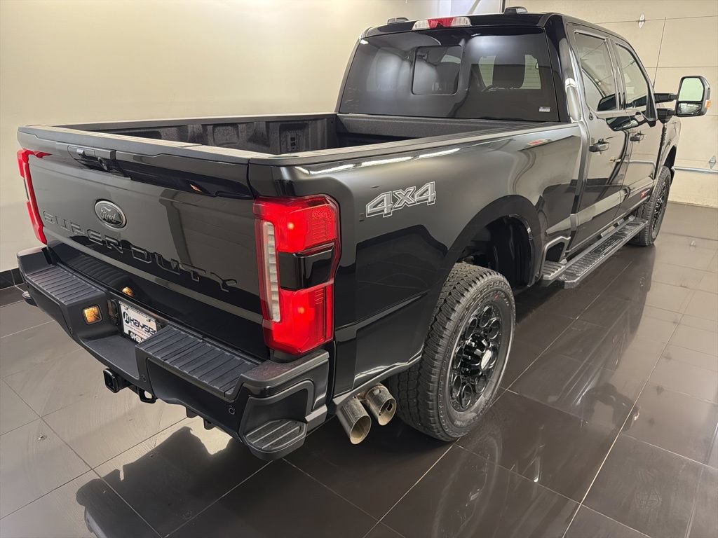 New 2026 Ford F250 Lariat w/ Black Appearance Package AWD/4WD image 6