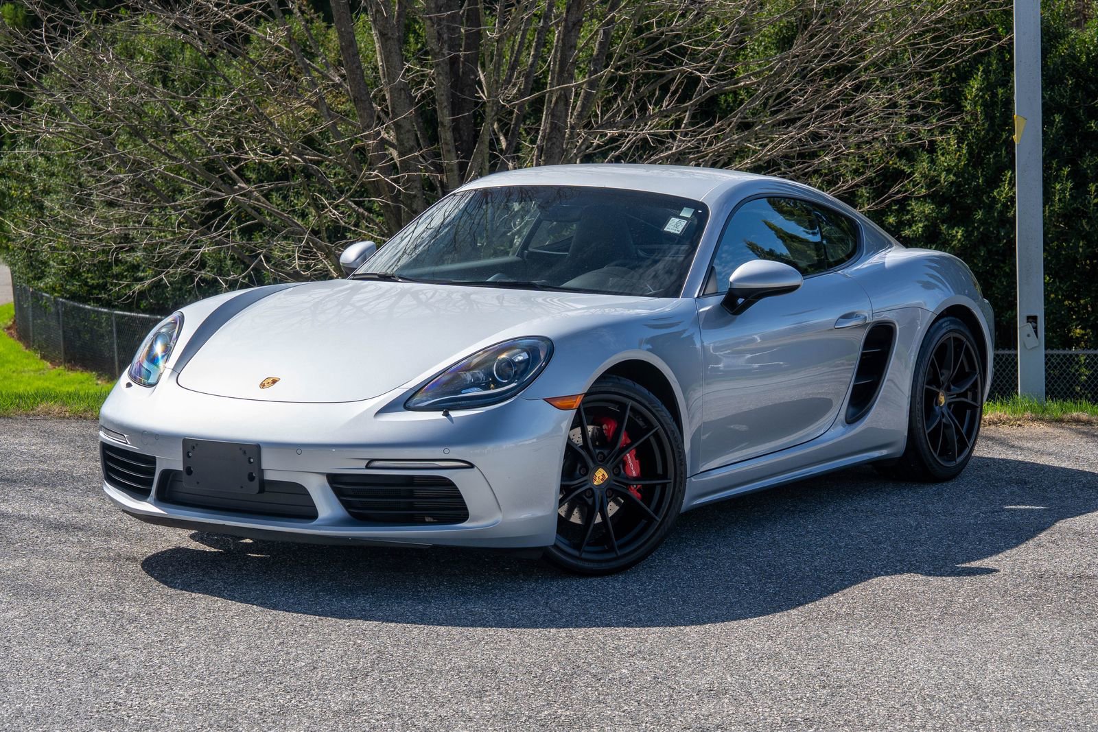 Used 2018 Porsche 718 Cayman S image 1