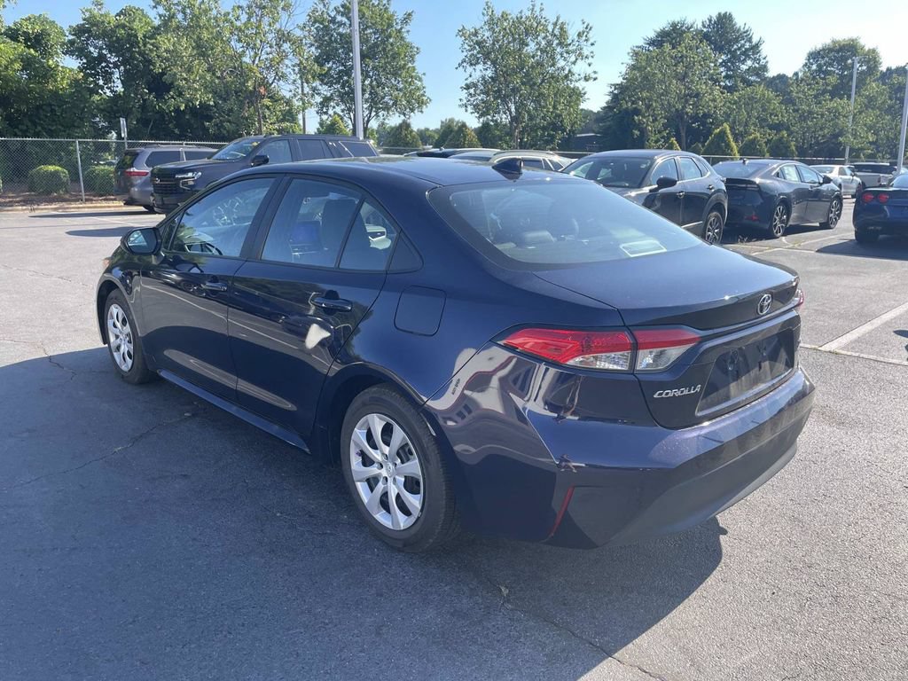 Used 2026 Toyota Corolla LE FWD image 6