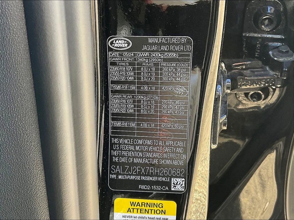 Used 2024 Land Rover Range Rover Evoque S AWD/4WD image 19