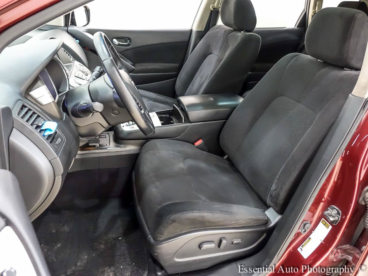 Used 2011 Nissan Murano SV AWD/4WD image 13