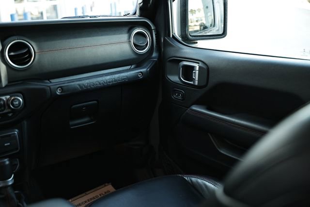 Used 2020 Jeep Wrangler Unlimited Rubicon w/ Quick Order Package 28Y Recon image 28
