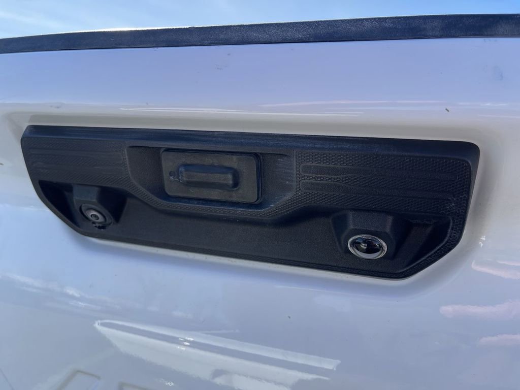 Used 2024 Chevrolet Silverado 2500 LT image 12