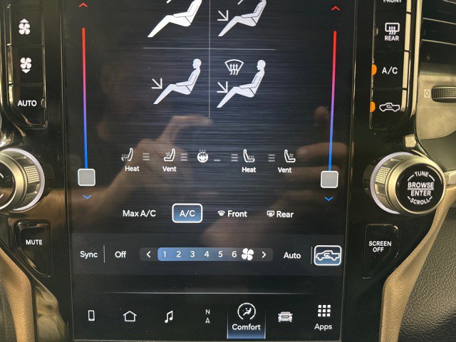 Used 2023 RAM 2500 Laramie image 29