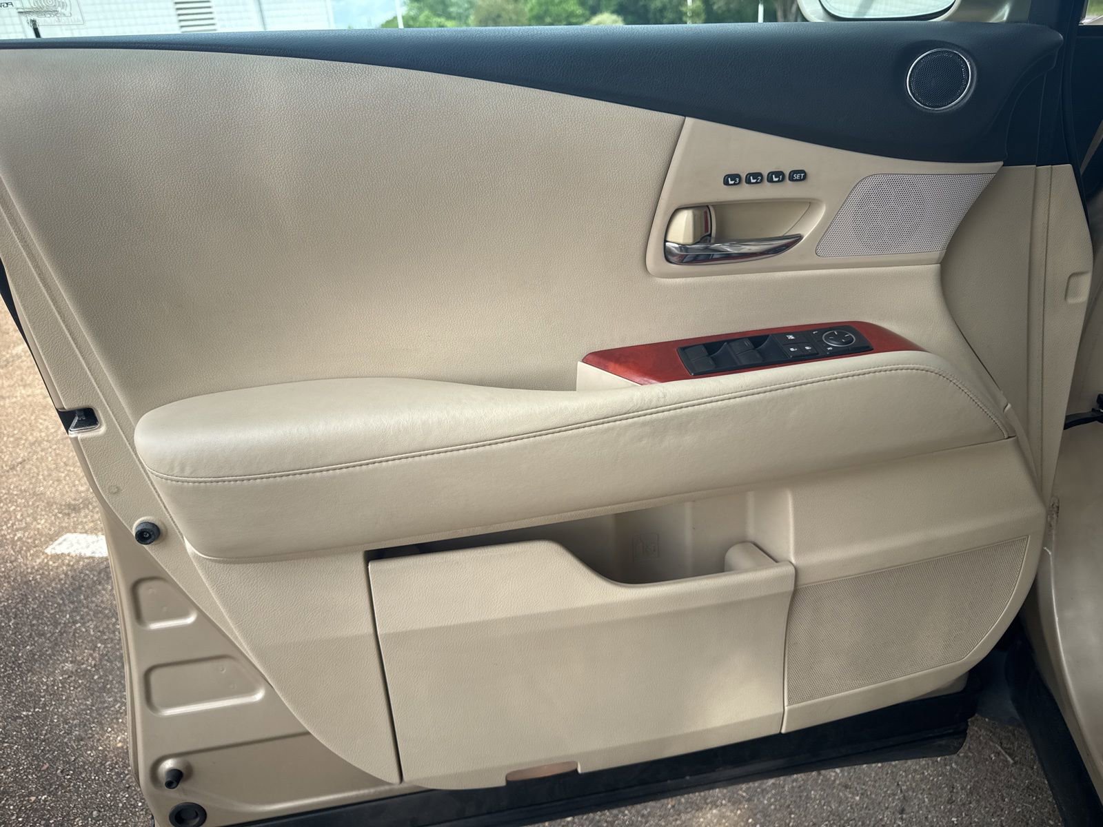 Used 2010 Lexus RX 350 2WD image 20