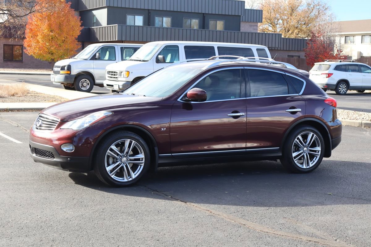 Used 2015 INFINITI QX50 Journey w/ Premium Package image 10
