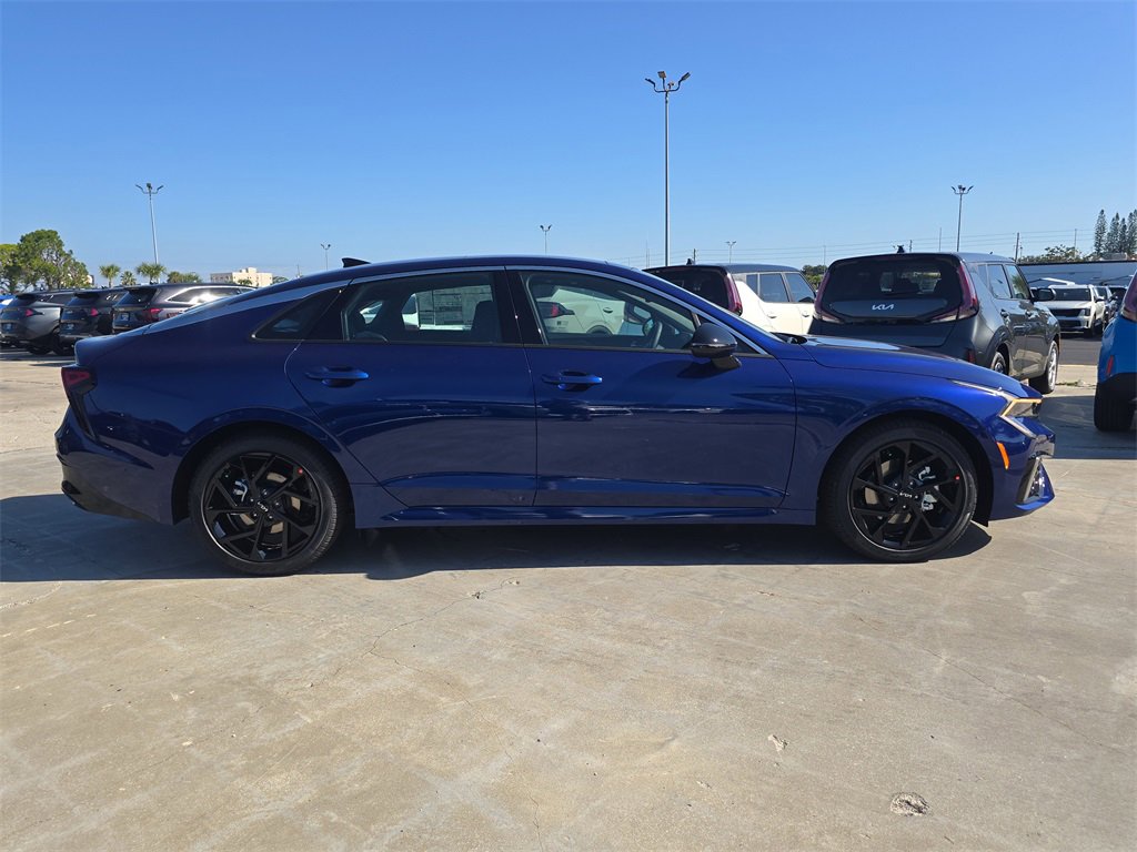 New 2026 Kia K5 GT-Line image 8