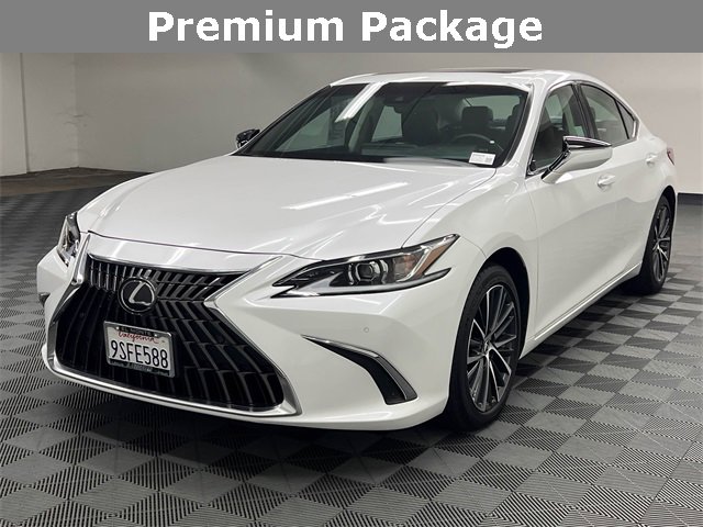 Used 2025 Lexus ES 350 w/ Premium Package image 2