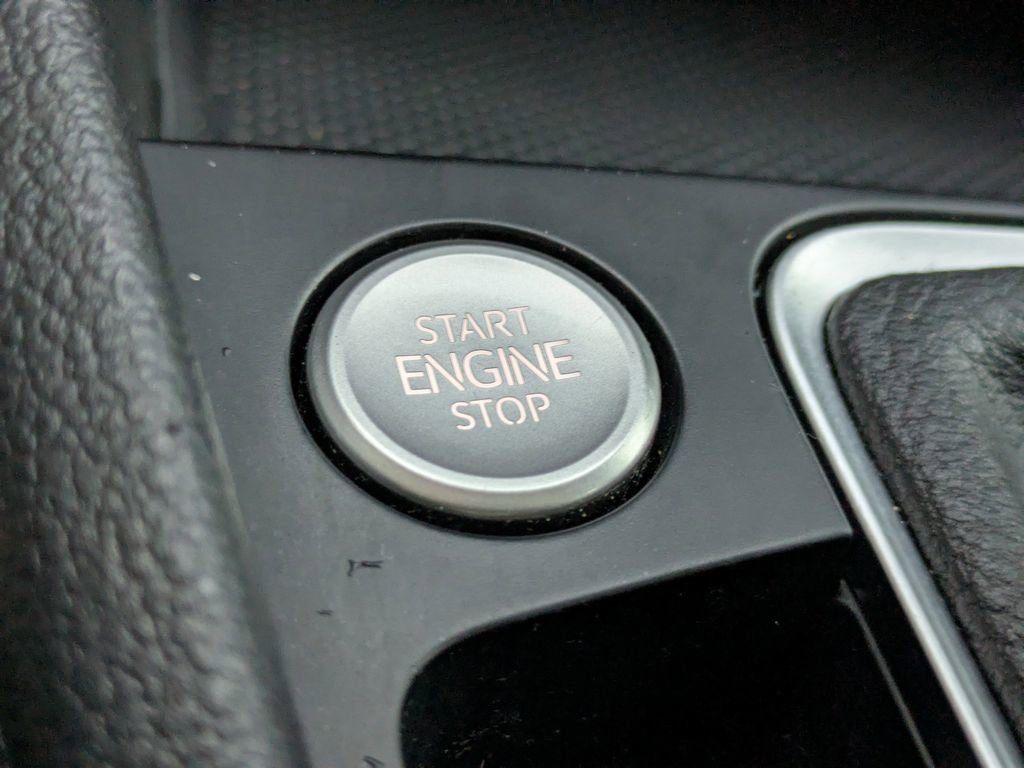 Certified 2024 Volkswagen Jetta SE image 27