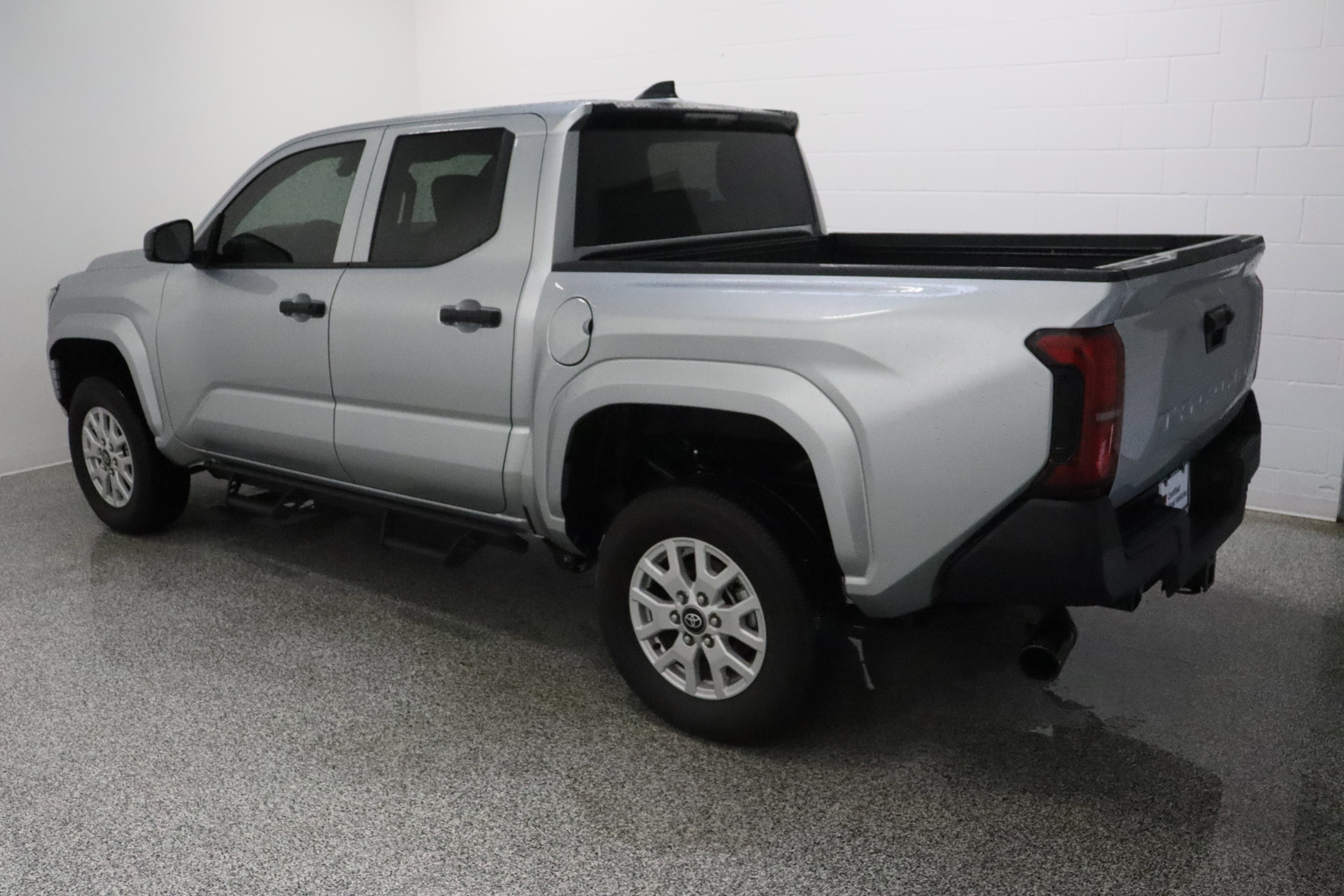 Certified 2026 Toyota Tacoma SR RWD image 9