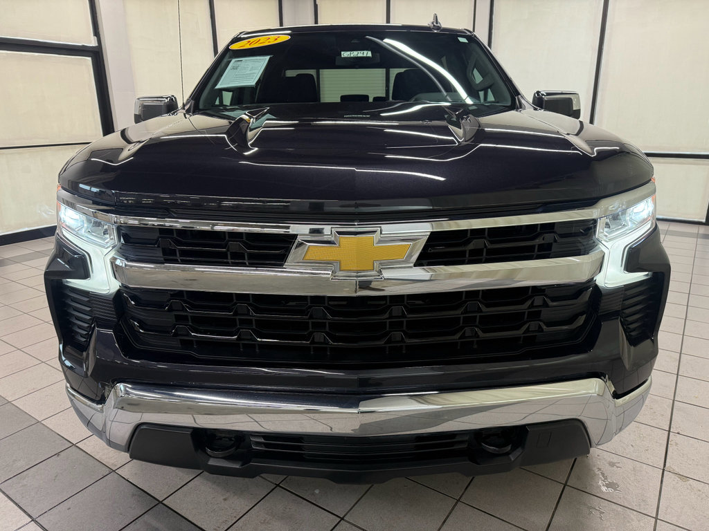 Certified 2023 Chevrolet Silverado 1500 LT AWD/4WD image 11