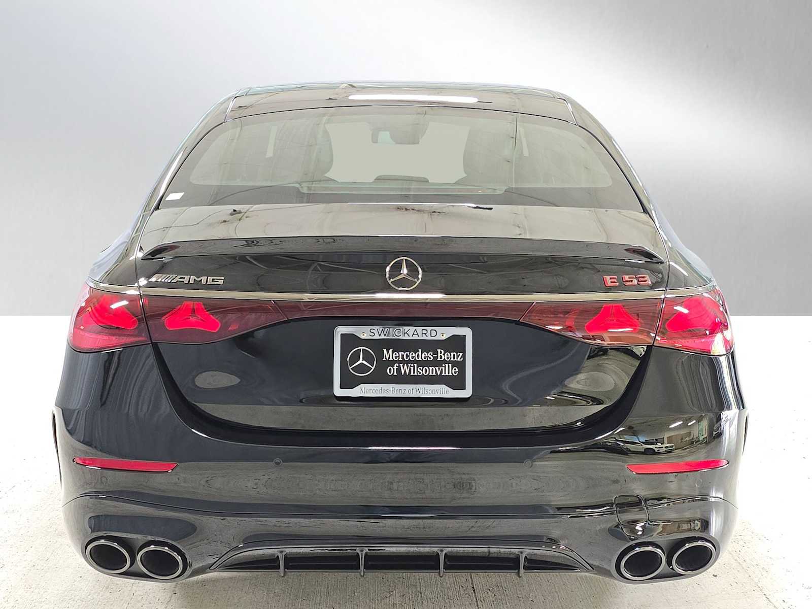 New 2026 Mercedes-Benz E 53 AMG e 4MATIC Sedan image 4