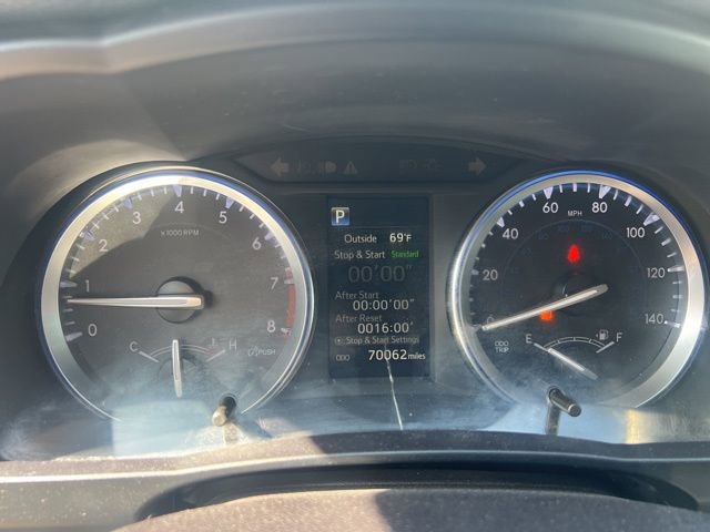 Used 2017 Toyota Highlander SE image 27